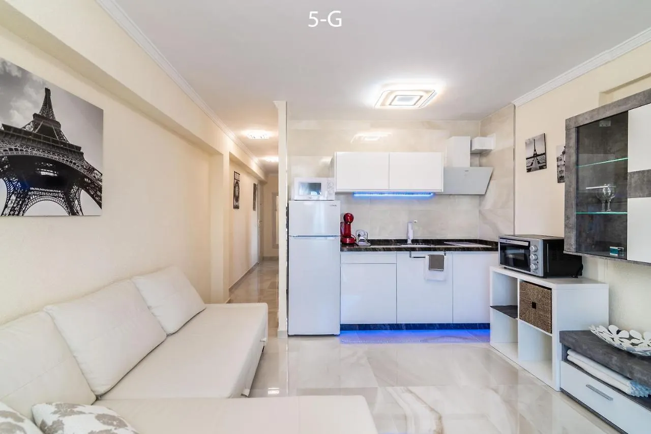 شقة Always Happy 1 Bdr 6G And 5G Puerto Marina Views بينالماذينا